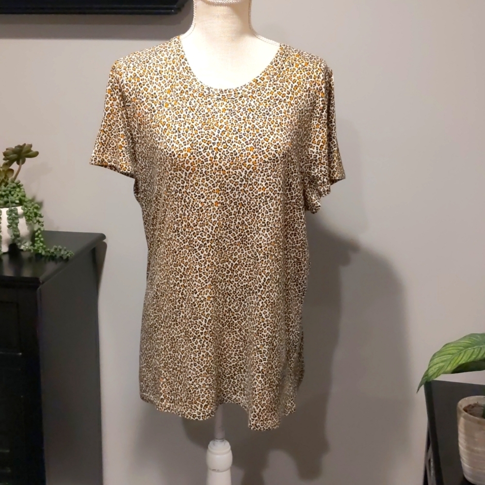Banana Republic leopard cozy slub crew neck short sleeve top size XL